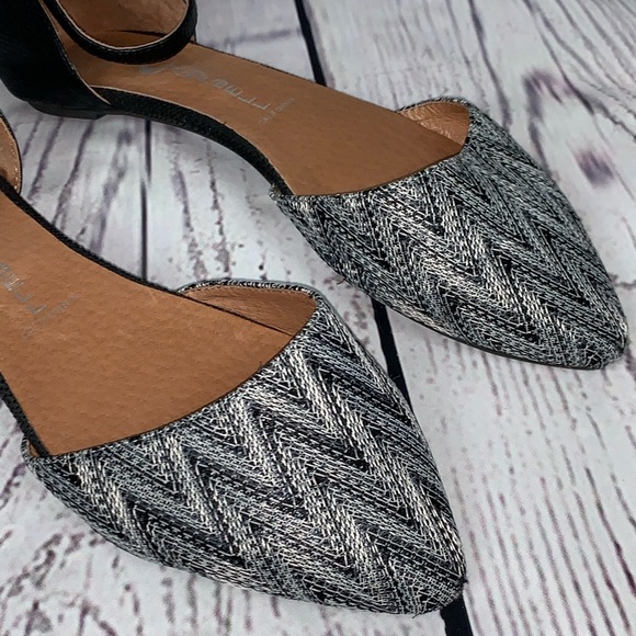 Jeffrey Campbell Ankle Strap Flat Sandal Ibiza 9 - Picture 3 of 10